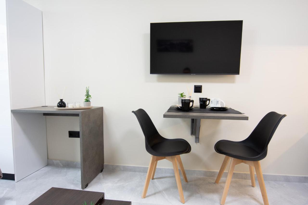 Skg Luxury Apartment Thessaloniki Buitenkant foto